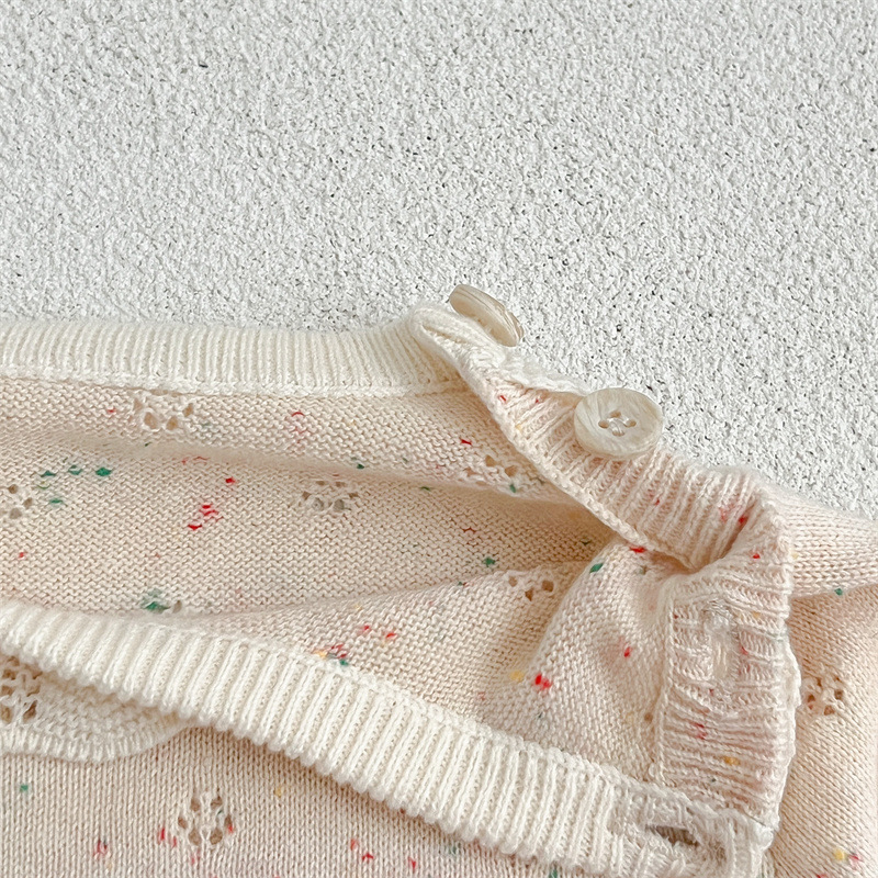 2024 modelos de primavera y otoño niñas bebé color algodón cuello de encaje tejido de lana de una pieza mameluco