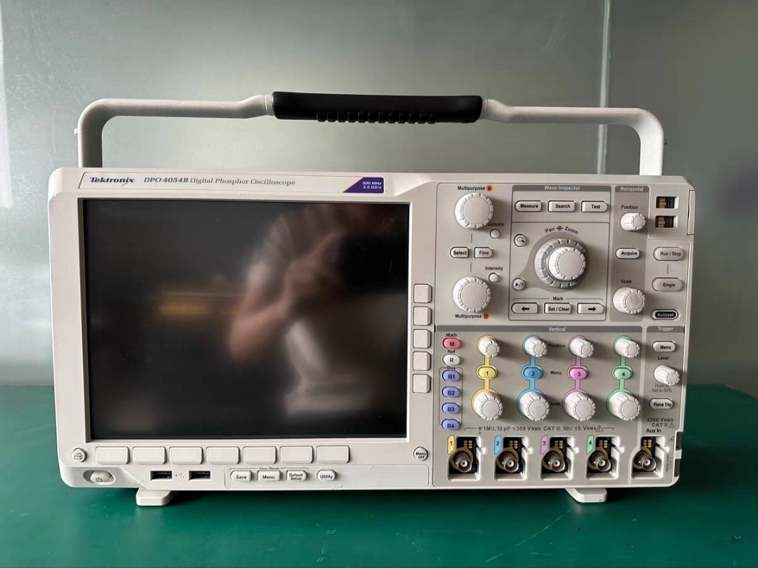 美国原装Tektronix泰克DPO4054B混合信号示波器 四通道500MHz