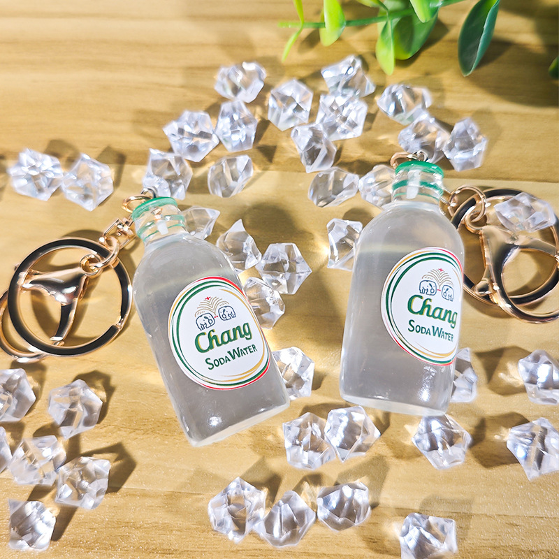 Simulated Elephant Sparkling Water Keychain Resin Sparkling Water Pendant Doll Machine Mini Product Event Giveaway Pendant
