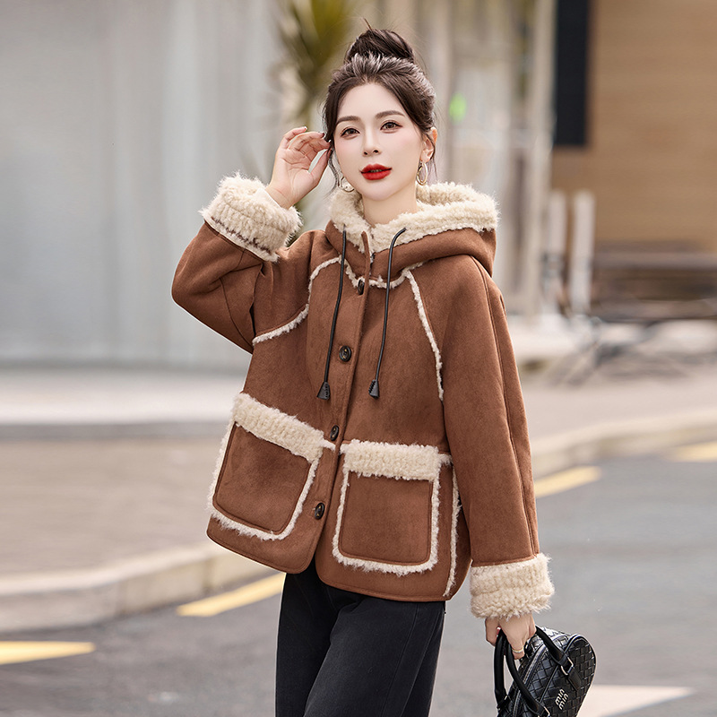 Fur One Lambskin Thick Coat Women's Winter 2024 New Arrival Short Faux Deerskin Velvet Biker Jacket