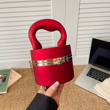 ������͸�����Ӱ�2026�¿�W���ǹ�ɫ�����Ůʿ����б��朗l����