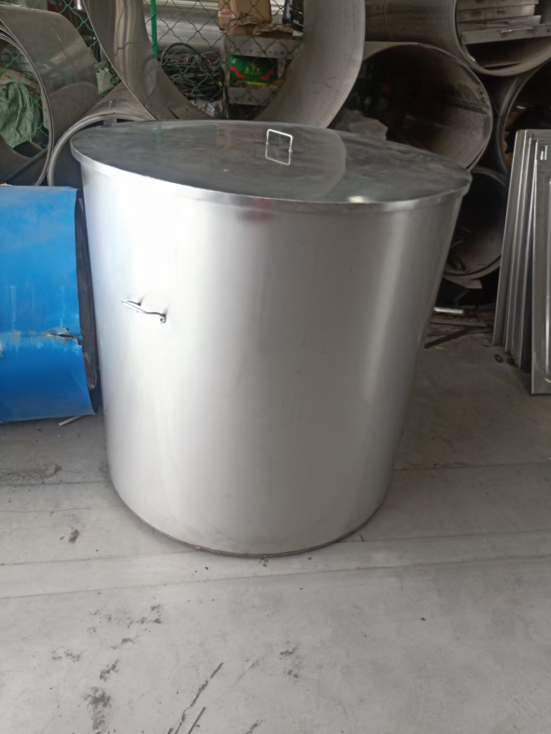 路桥泉井不锈钢设备消防水箱水塔除烟尘工程设备等