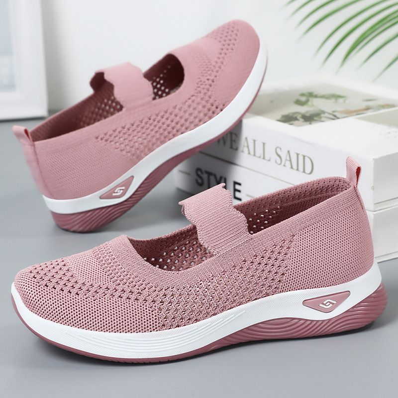 Elderly Women's Shoes for Spring and Summer, Breathable Shoes for Middle-Aged and Elderly, Non-Slip Soft-Soled Square-Toe Single Shoes, Traditional Beijing Cloth Shoes Elderly Women's Shoes for Spring and Summer, Breathable Shoes for Middle-Aged and Elderly, Non-Slip Soft-Soled Square-Toe Single Shoes, Traditional Beijing Cloth Shoes