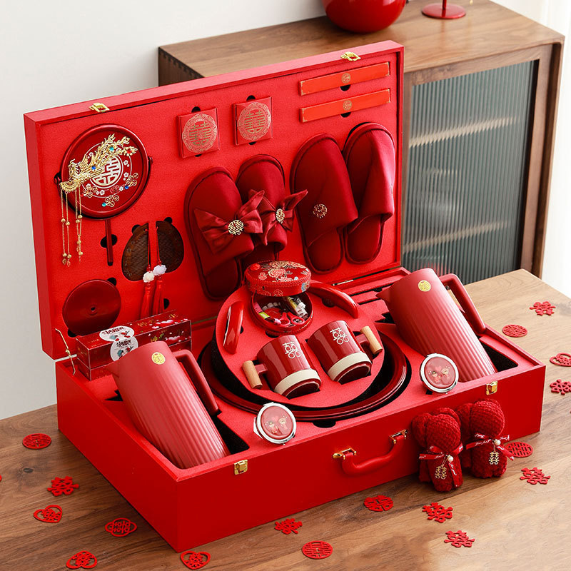 Complete Collection of Wedding Supplies, Dowry Set, Wedding Celebration, Bride's New Wedding Gift, High-End Bridal Toiletries, Items for the Bride's Family to Prepare for the Wedding