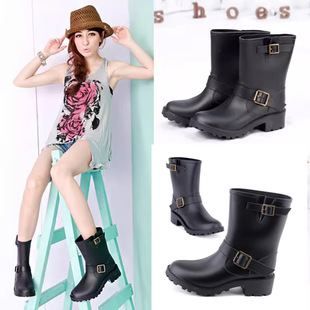 ����Ů�����Ь�r�д����ѥŮ��ĥɰ��Ͳ����ˮЬ����zЬ�r����