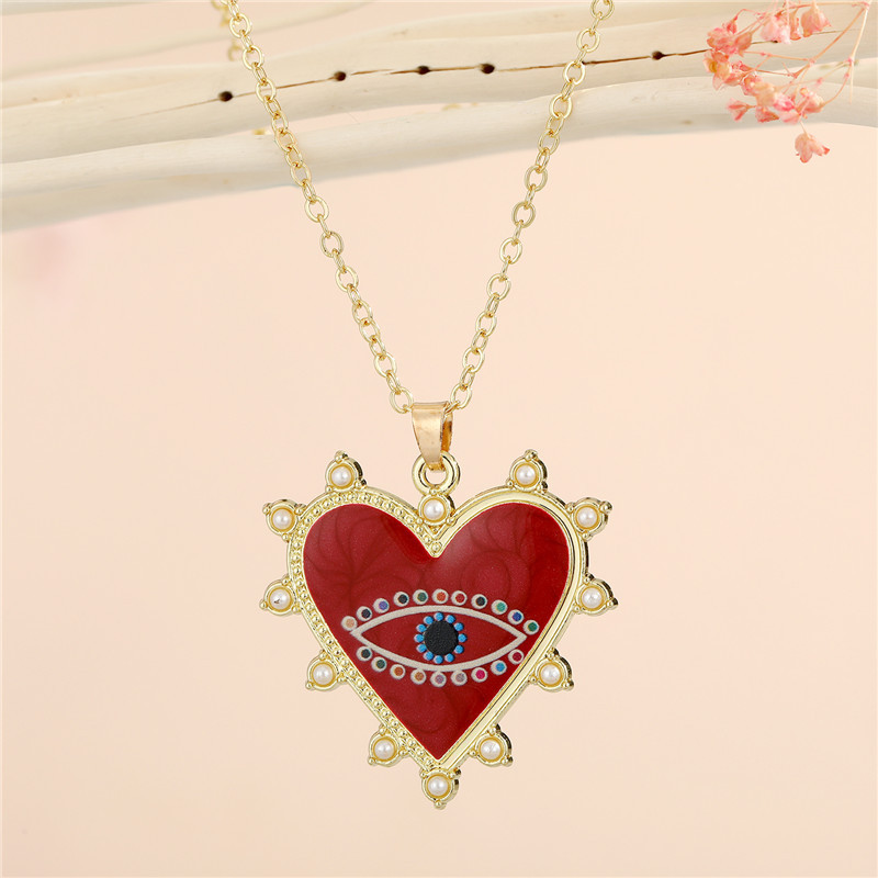 Bohemian Rhinestone Lucky Devil Eye Pattern Heart Pendant Necklace display picture 7