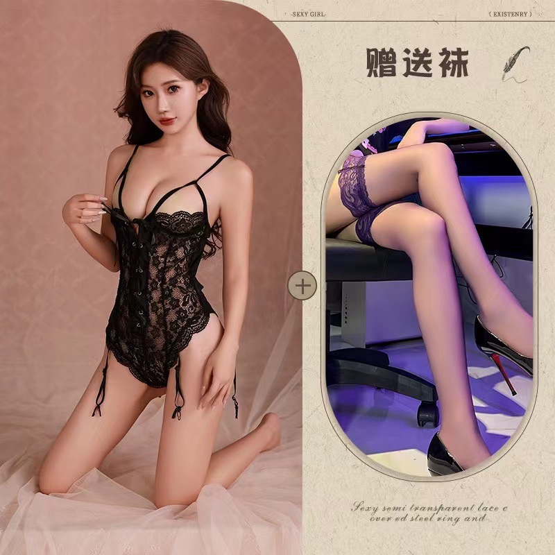 검정 + 검정 스타킹