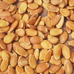 Steam red melon seeds 300g wholesale red watermelon seeds dropshipping New Year nuts snacks large red melon seeds