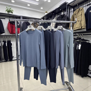 �����������ϵ�У������H�w����ʿ��ů�������bһ��Ʒ�ƼҾӷ���