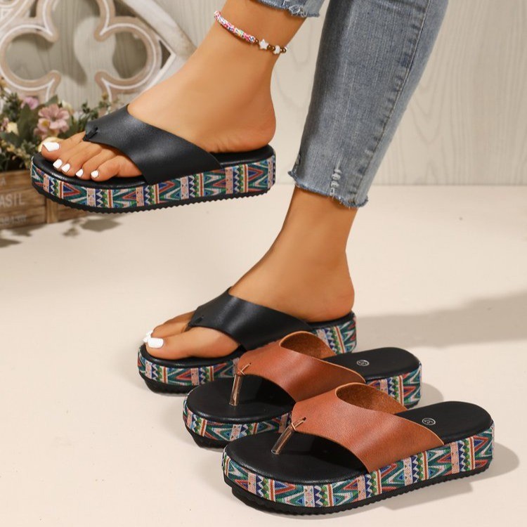 Damen-Flip-Flops in Übergrößen, Sommer, neues Design, dicke Sohle, Farbblock-Strandsandalen_voghion.com