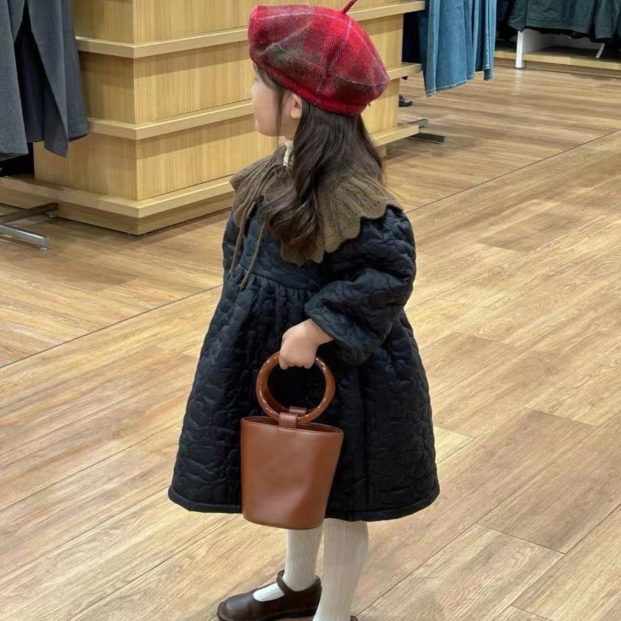 Veste en coton pour filles, nouvelle version coréenne d'automne et d'hiver 2023, robe de princesse à col tricoté pour filles 78172_voghion.com