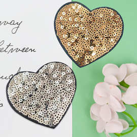 情人节爱心乱针亮片背胶布贴电脑绣花定制刺绣加工装饰衣服刺绣贴