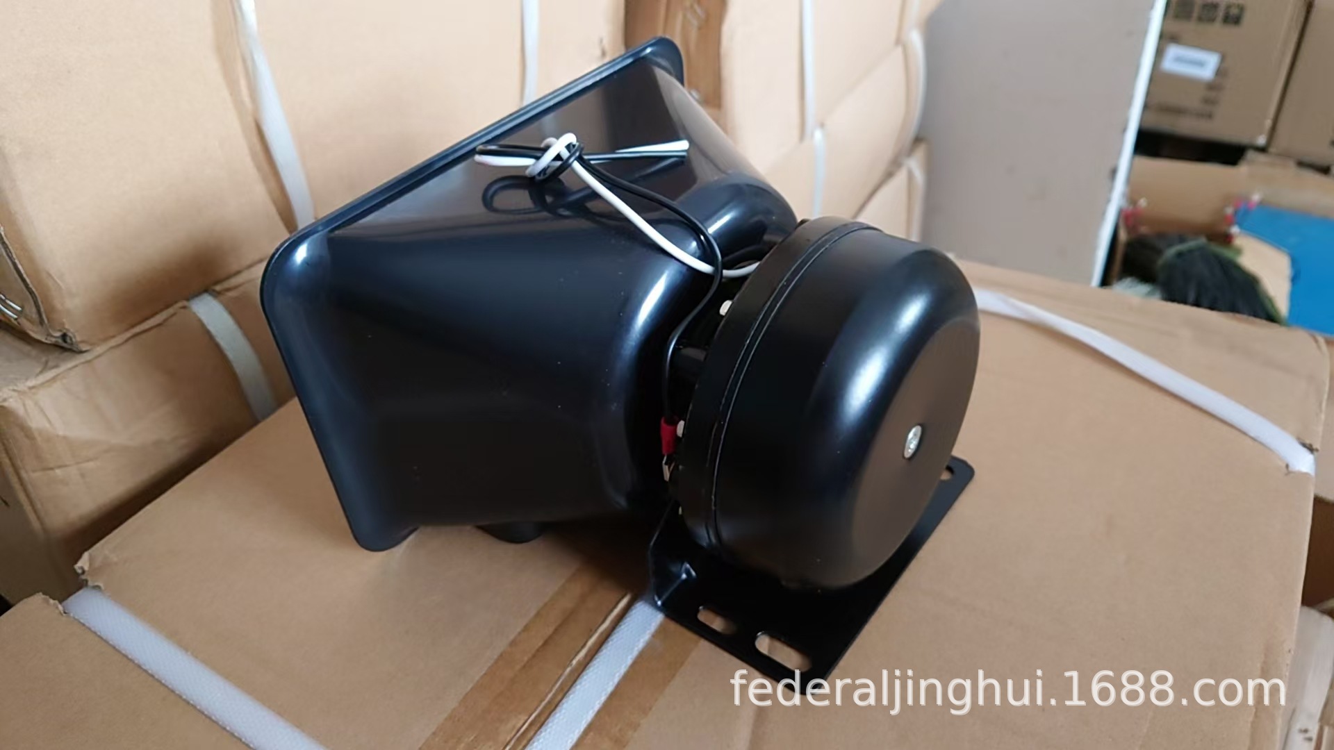 12V Car Alarm Speaker 200W High-Power Loudspeaker Siren Speaker Square Design 100C Speaker