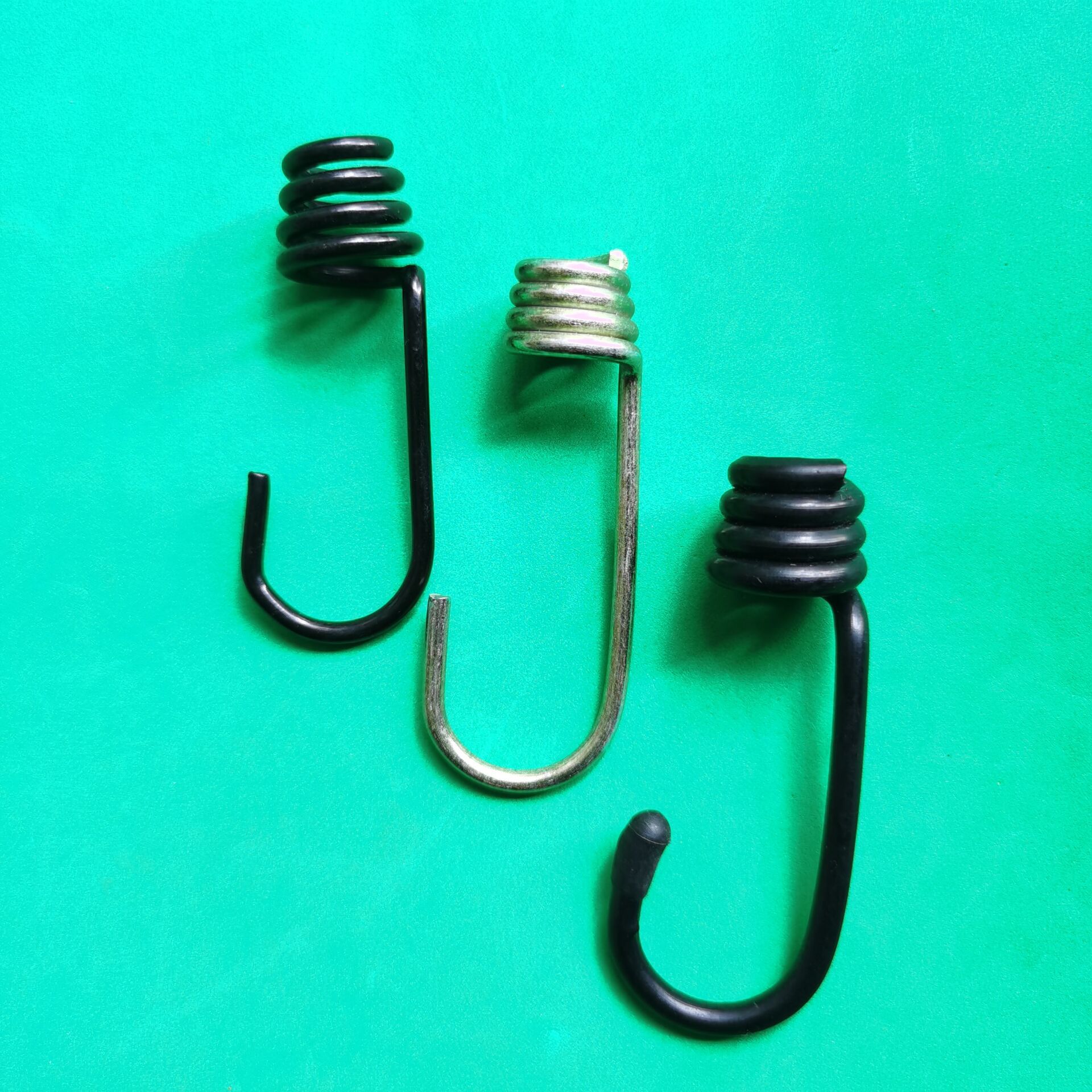 厂家供应各种尺寸电泳黑色罗旋行李钩 量多包邮