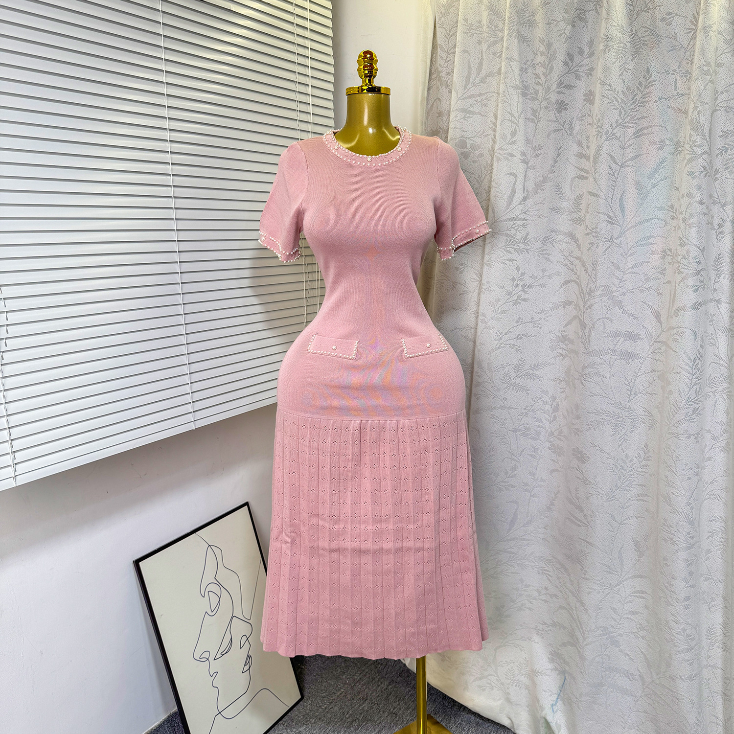 Women's French Style Beaded round Neck Short Sleeve Knit Dress Elegant Slimming Inner Sweater Dress_ecoleips.com