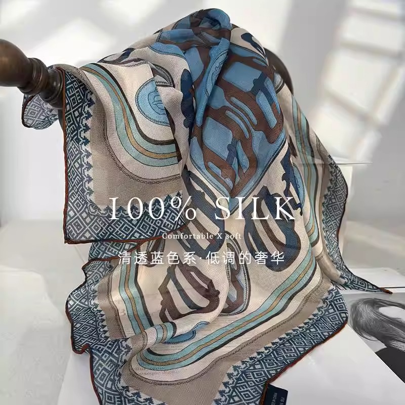 100% Mulberry Silk 65 Twill Silk Square Scarf Luxury Blue Series Women's Summer Hand-Rolled Edge Gift Scarf - Thumbnail 3