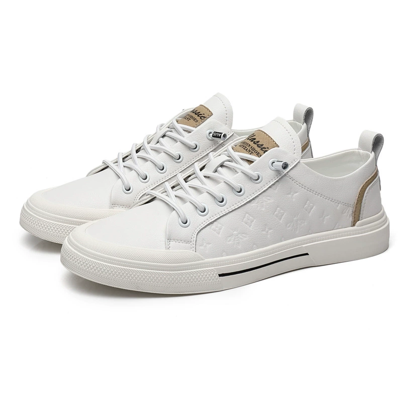 Fashionable summer sneakers, men's white shoes, casual footwear, 2023 collection