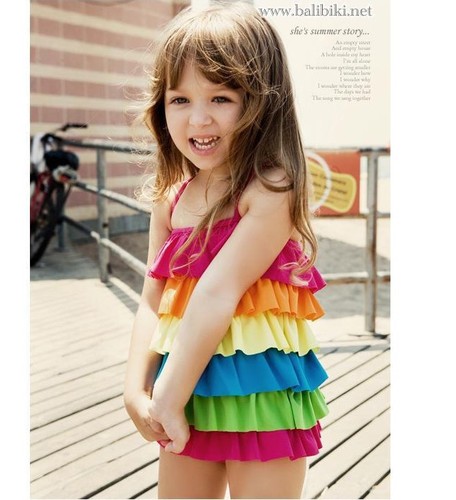Wholesale Children's Swimwear, Girls' Hot Spring Swimsuit, One-Piece Striped Rainbow Strips, Small and Medium Children's Girls' Swimwear
