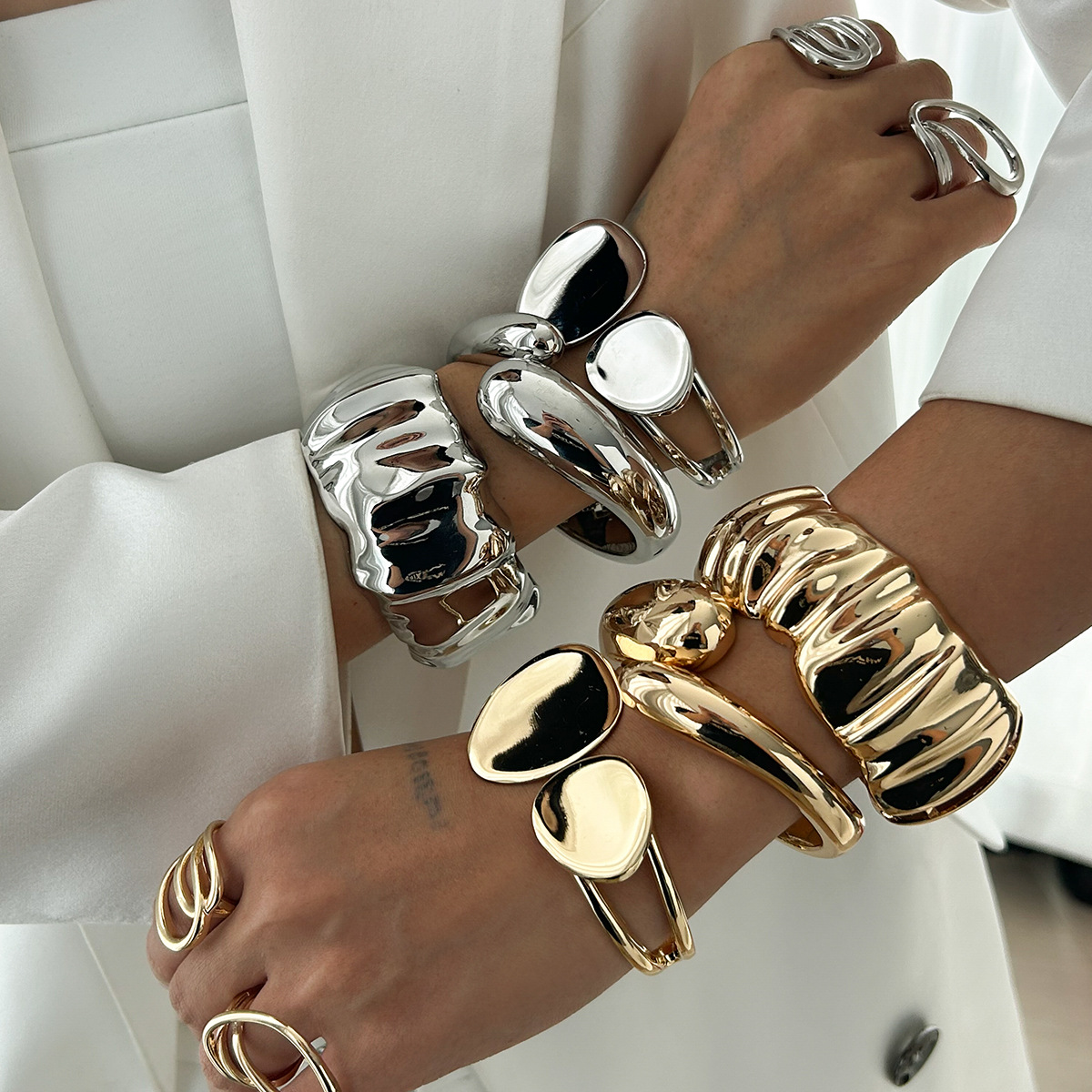 66g Weight wristband, Bangle Classification Alloy Chain Material Street Occasion Alloy Material Geometric Pattern Women's Gender Plating Design Retro, Exaggerated Style Retro Exaggerated Geometric Alloy Bangles Wholesale 无