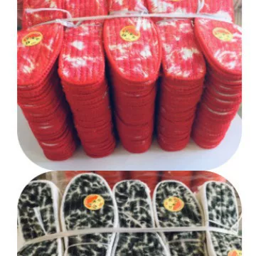 Factory self-produced thick red phoenix tail blue phoenix tail autumn and winter warm cotton insoles