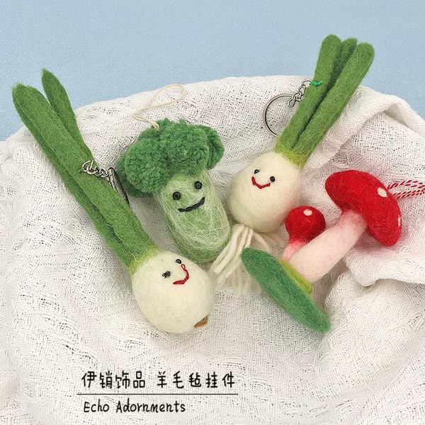 Handmade Wool Felt Finished Product Pendant Cartoon Small Mushroom Broccoli Simulated Vegetable Phone Chain Bag Accessories Wholesale