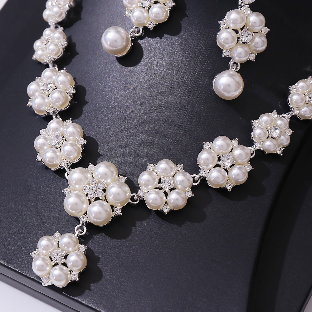 Alloy Material Elegant Flower Alloy Inlay Artificial Pearls Rhinestones Earrings Necklace