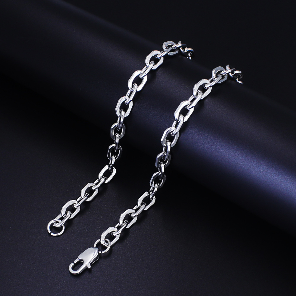 Hammered Cross Octagonal Cuban Link Chain Bracelet For Men_voghion.com