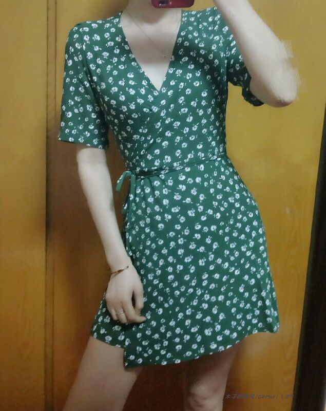 304 # One-Piece Dress 2023 Women's Floral V-Neck Waist-Cinching Short Skirt Korean Style Chiffon Slimming and Leg-Lengthening Skirt