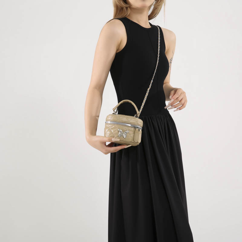 Nicho de diseño bolso de mano mujer 2024 nueva primavera y verano moda lingue mini bolso de cubo cadena bolso de mochila