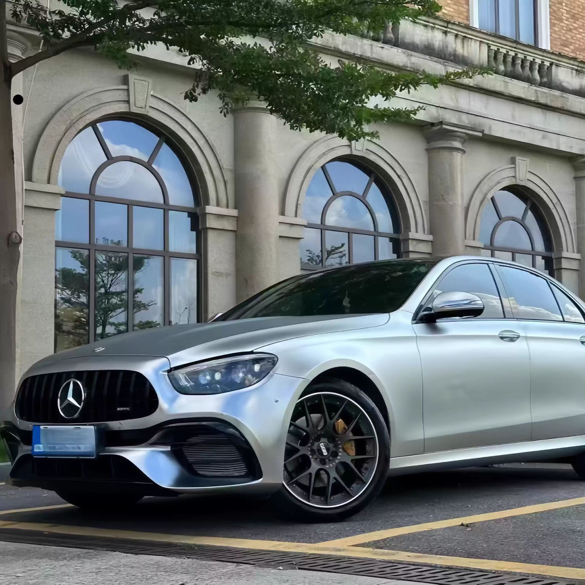 Suitable for Mercedes-Benz E-Class W212 Modification to E63Amg Body Kit, E200, E260, E300 Old Model to New Model Headlights and Hood