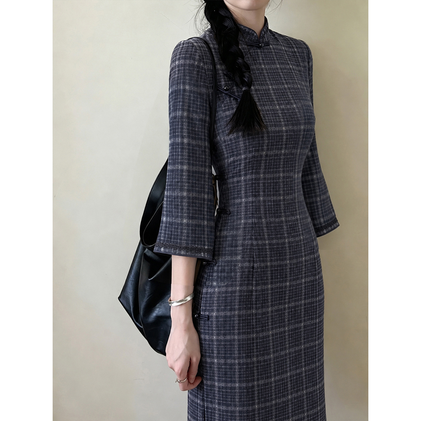 Loshibo "Jie Xiang" New Chinese Style Retro Modified Wide-Sleeve Plaid Cheongsam Women's Autumn and Winter Casual Dress