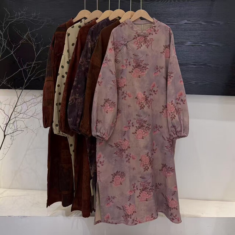 2026 Spring Cotton Blend Long Digital Print Robe with Lantern Sleeves Plus Size Women's Dress with Side Slit and Asymmetrical Hem