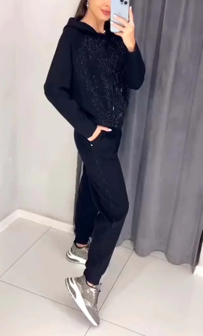 검은색