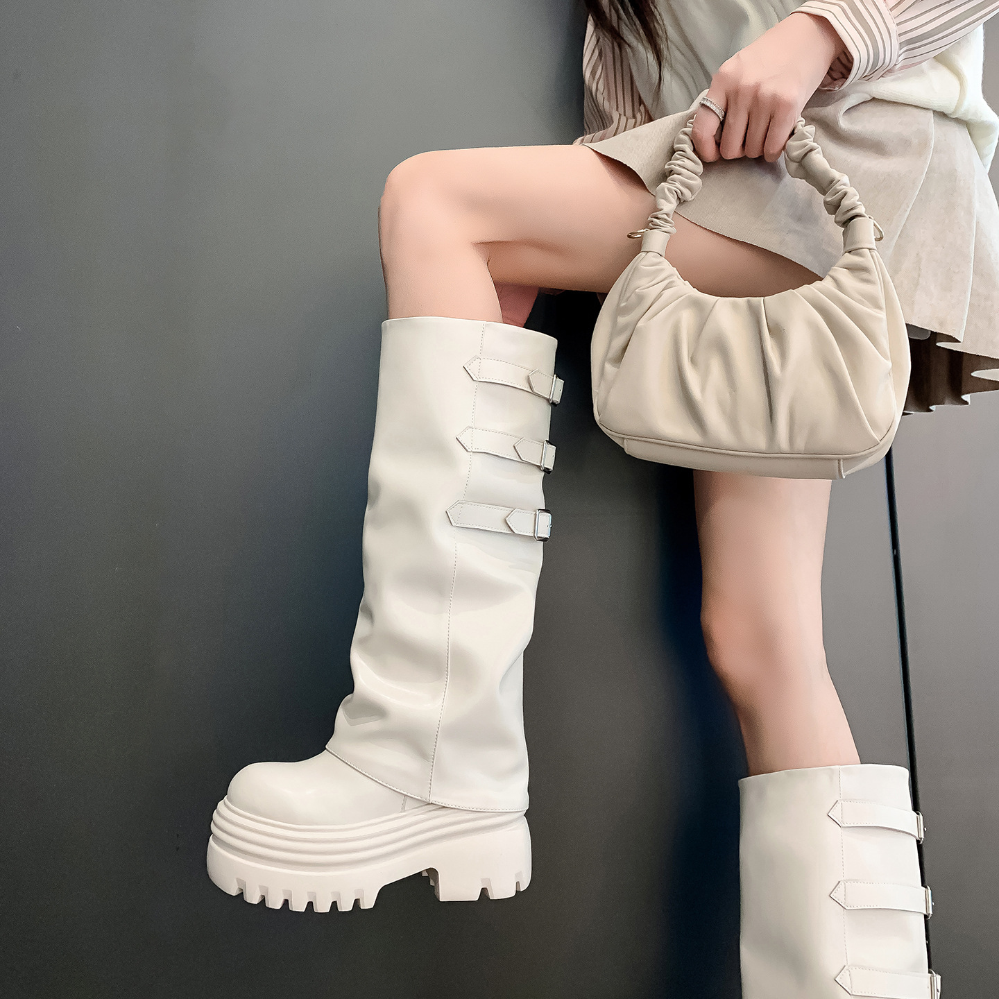 Boot nữ cổ cao ôm bắp chân da thật đế dày tăng chiều cao 15cm gót chunky — Lớp lót đơn màu trắng nhạt 12cm, Lớp lót đơn màu nâu 15cm, Màu đen đơn 12cm, Lớp lót nhung màu nâu 12cm