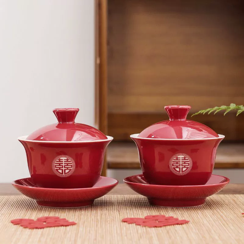 Tea set, tea cup, red lipstick, Chinese style