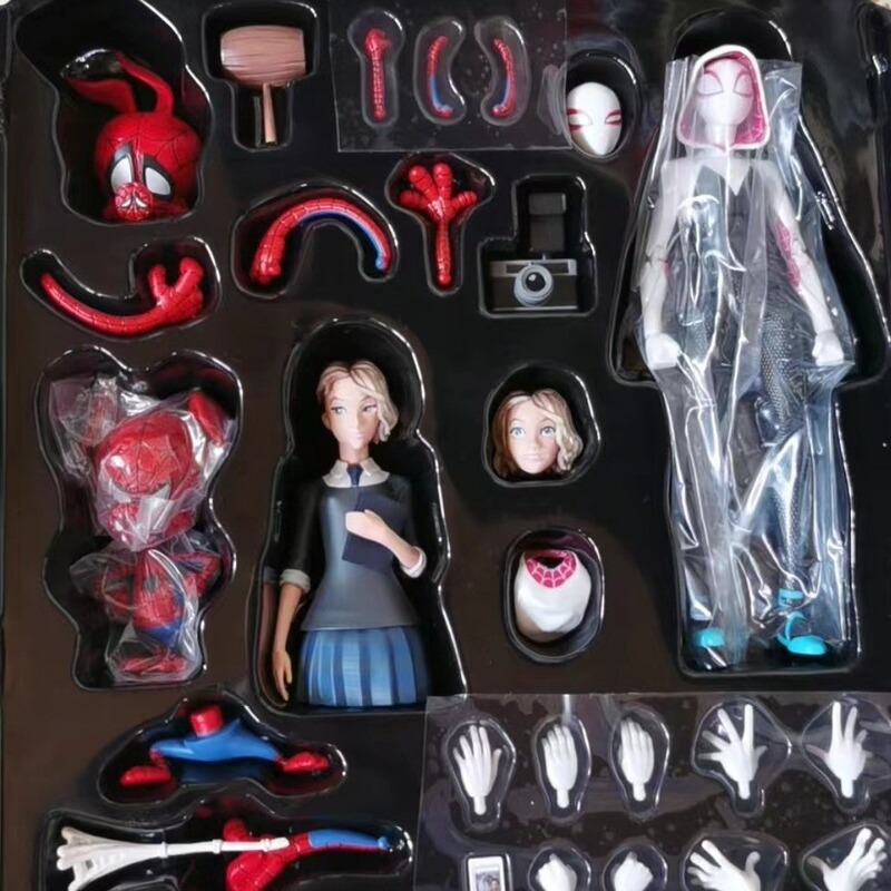 Anime Wholesale Spider-man Parallel Universe Gwen Spider Pig Man Qian Value Meals Movable Boxed