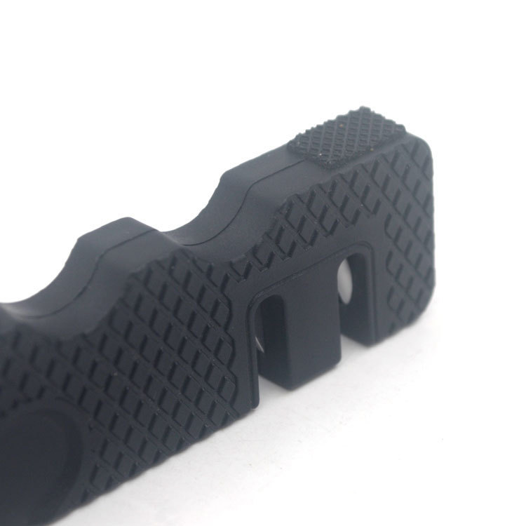 16390920186_1869528111