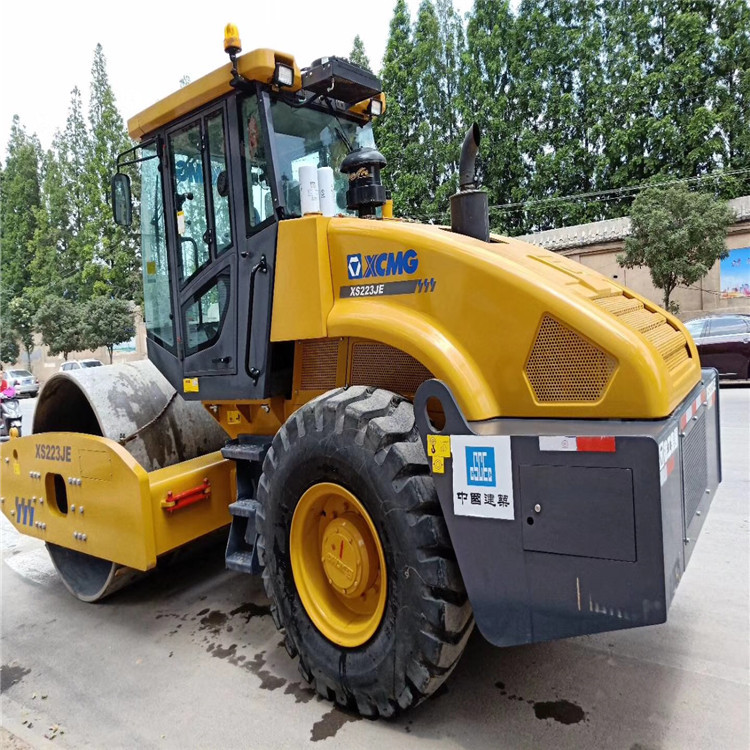 Ventas directas transfronterizas XCMG 22 toneladas rodillo 223 263 203 rodillo vibratorio precio de fábrica venta directa