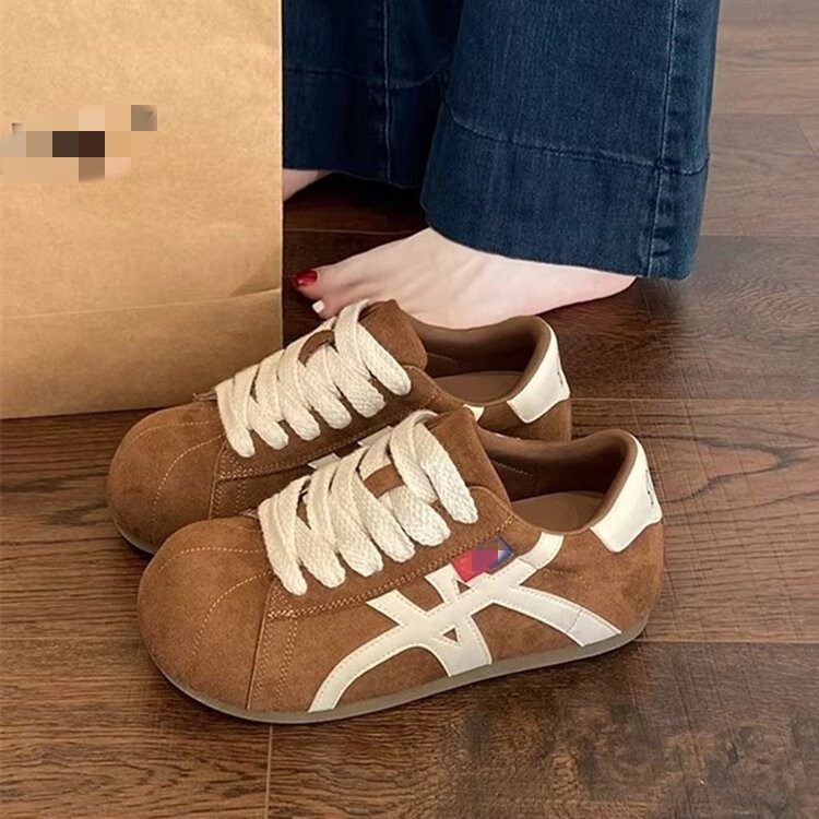 Retro versatile thick-soled German training shoes for women, height-increasing sneakers, 2026 super popular new autumn lightweight sports casual shoes