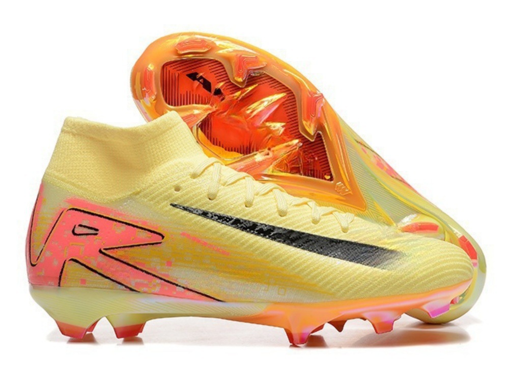 Comercio exterior nuevo Assassin 16 zapatos de fútbol competencia profesional zapatos de alta altura construidos totalmente cojín impermeable de punto zapatos de fútbol FG