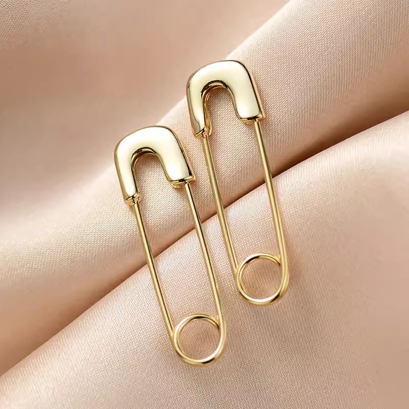 S925 aguja de plata elegante pendientes de nicho femenino diseño de gama alta pendientes populares pendientes de perlas pendientes únicos al por mayor