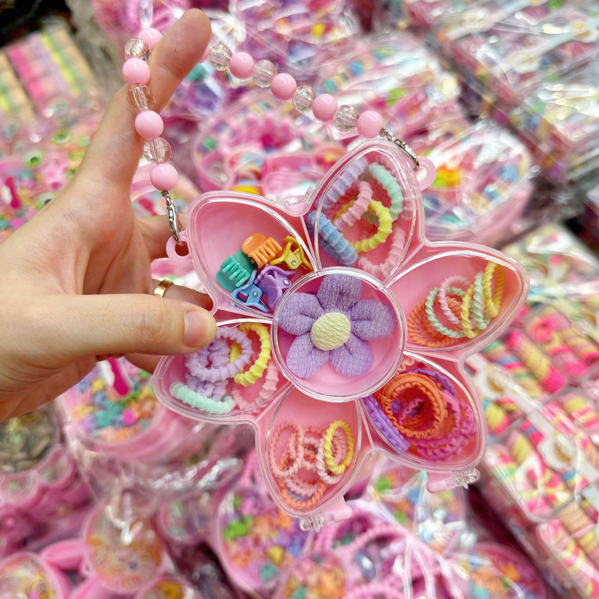 Mini cabeza de princesa en caja, clip de agarre pequeño, clip de flequillo, horquilla rota en la frente, banda elástica para niños, no daña el cabello, anillo del pulgar al por mayor image 85
