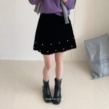 苏珊 复古丝绒珍珠半身裙女2025秋冬高腰短裙遮肚显瘦a字裙DS355