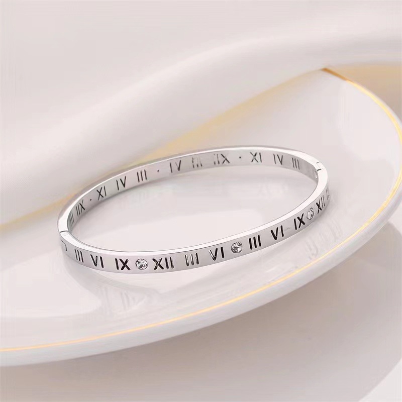 Fashion Number Titanium Steel Plating Bangle display picture 2