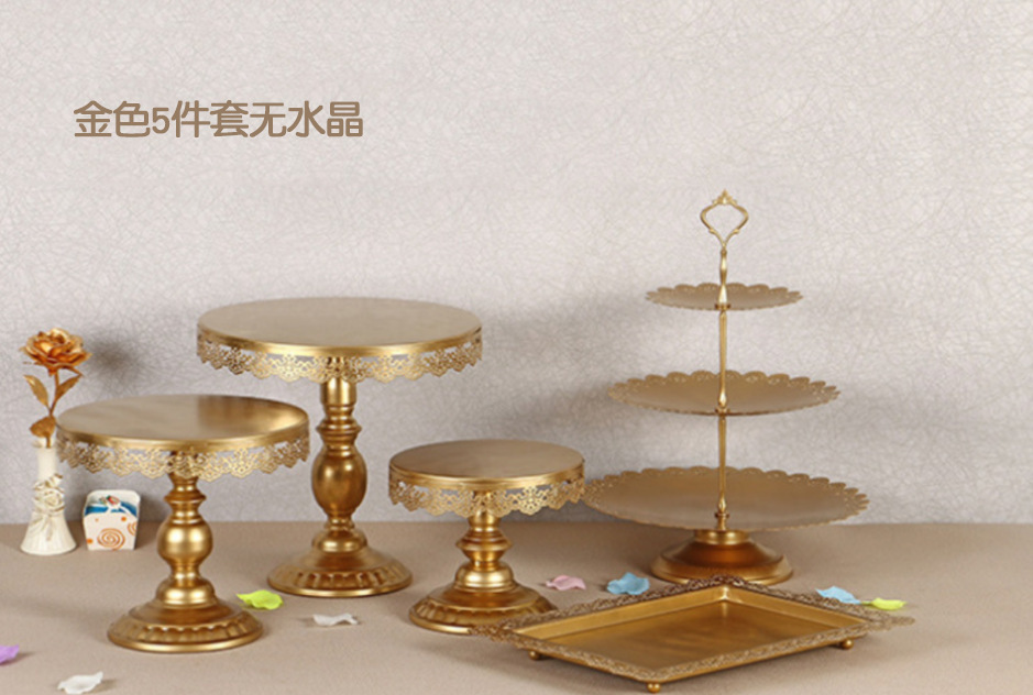 Nuevo estante de pastel de hierro forjado europeo mesa de postres europeas propósitos de boda bandeja de pastel de encaje de hierro forjado estante de exhibición de bocadillos