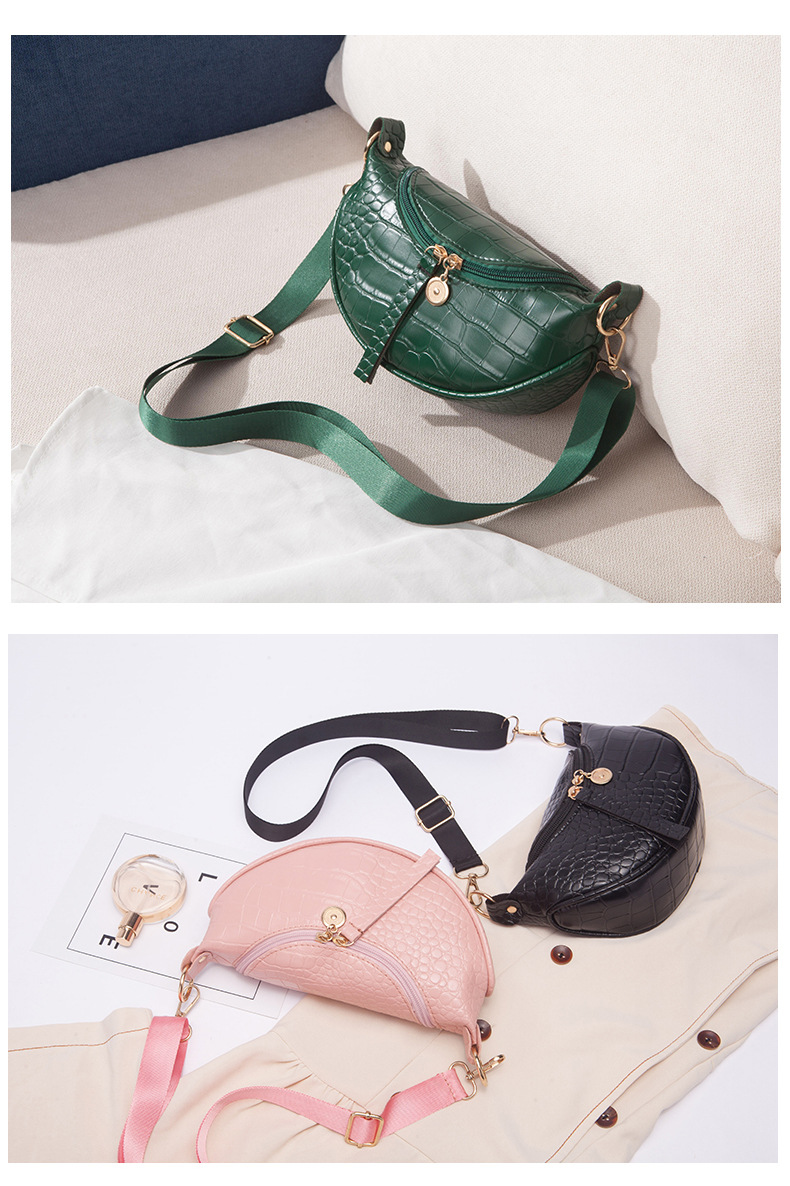 Women's Medium Pu Leather Solid Color Streetwear Dumpling Shape Zipper Crossbody Bag display picture 8