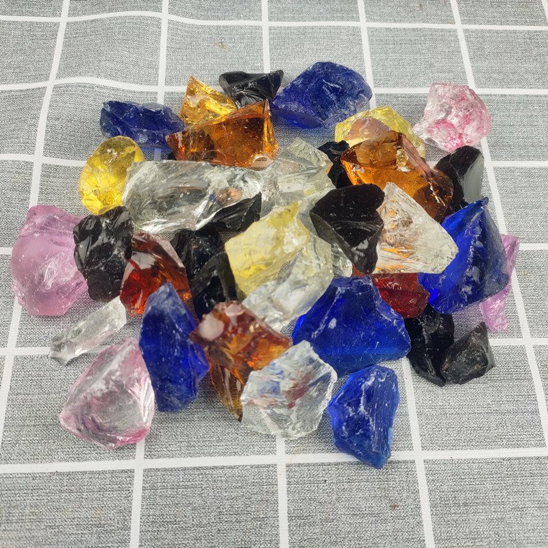 厂家供应玻璃石鱼缸造景碎石石龙装饰大块不规则彩色玻璃块创意