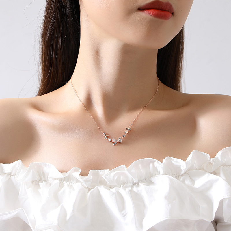 Japonés y coreano arco collar mujeres S925 plata nicho verano princesa clavícula cadena llena de regalos para la novia