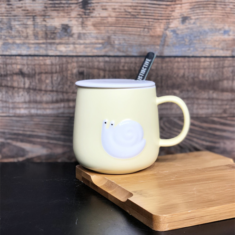 Taza de cerámica con diseño de caracol fresco y sencillo, con palo para remover, taza de café de oficina, taza de agua creativa, taza de cerámica ecológica.