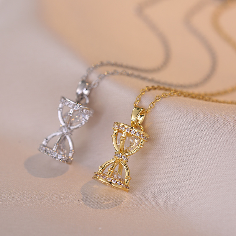 Necklace for Women, Korean and Japanese Style Micro-Inlaid Zircon Hourglass Necklace, Cross-Border Elegant Simple Design Fashion Pendant Clavicle Chain